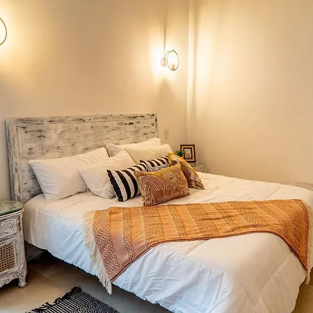 Apartamento Edificio Ubicado En El Centro De La Ciudad Dentro De La Ciudad Amurallada Edificio Ayos