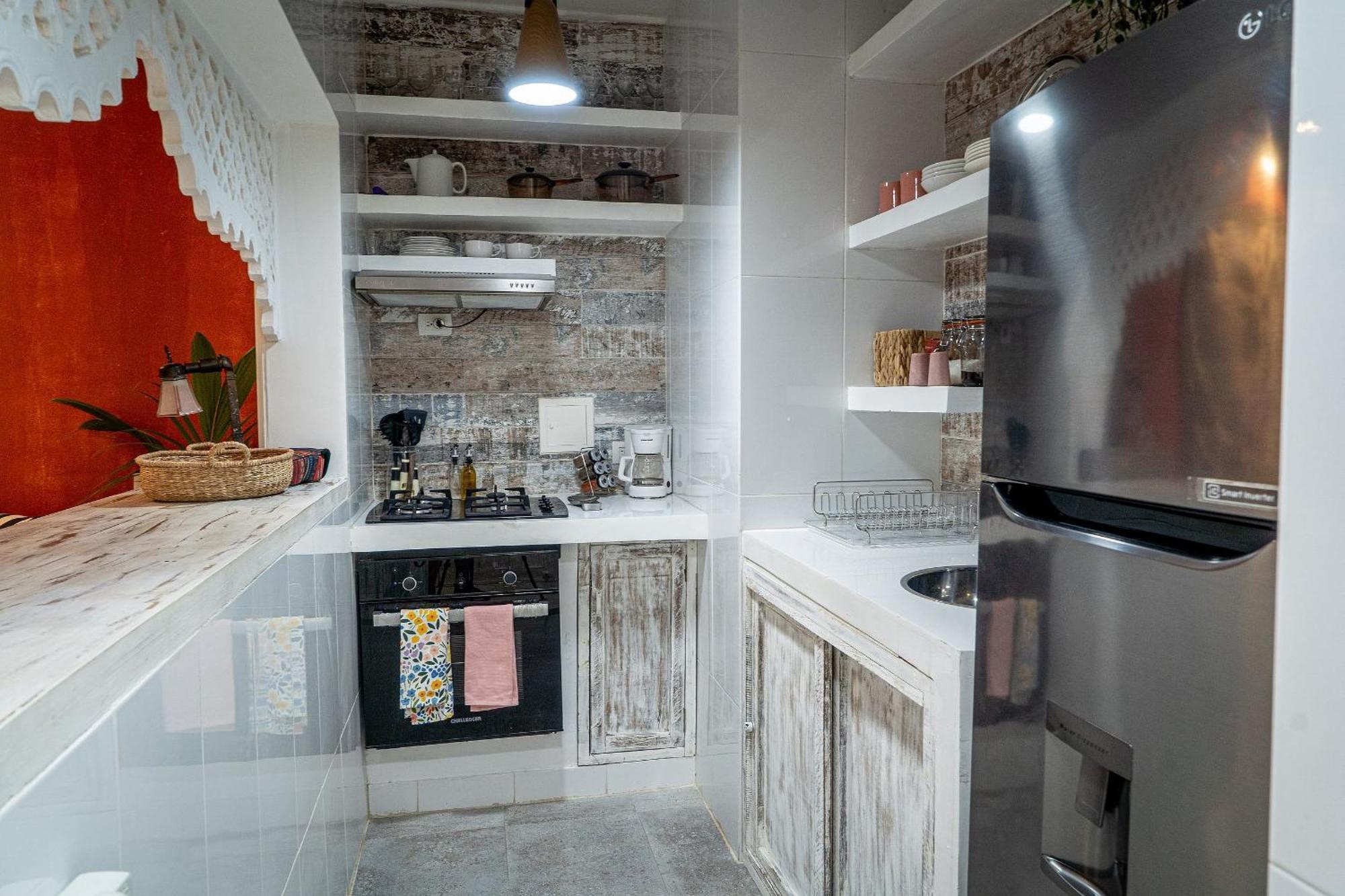 Apartamento Edificio Ubicado En El Centro De La Ciudad Dentro De La Ciudad Amurallada Edificio Ayos *