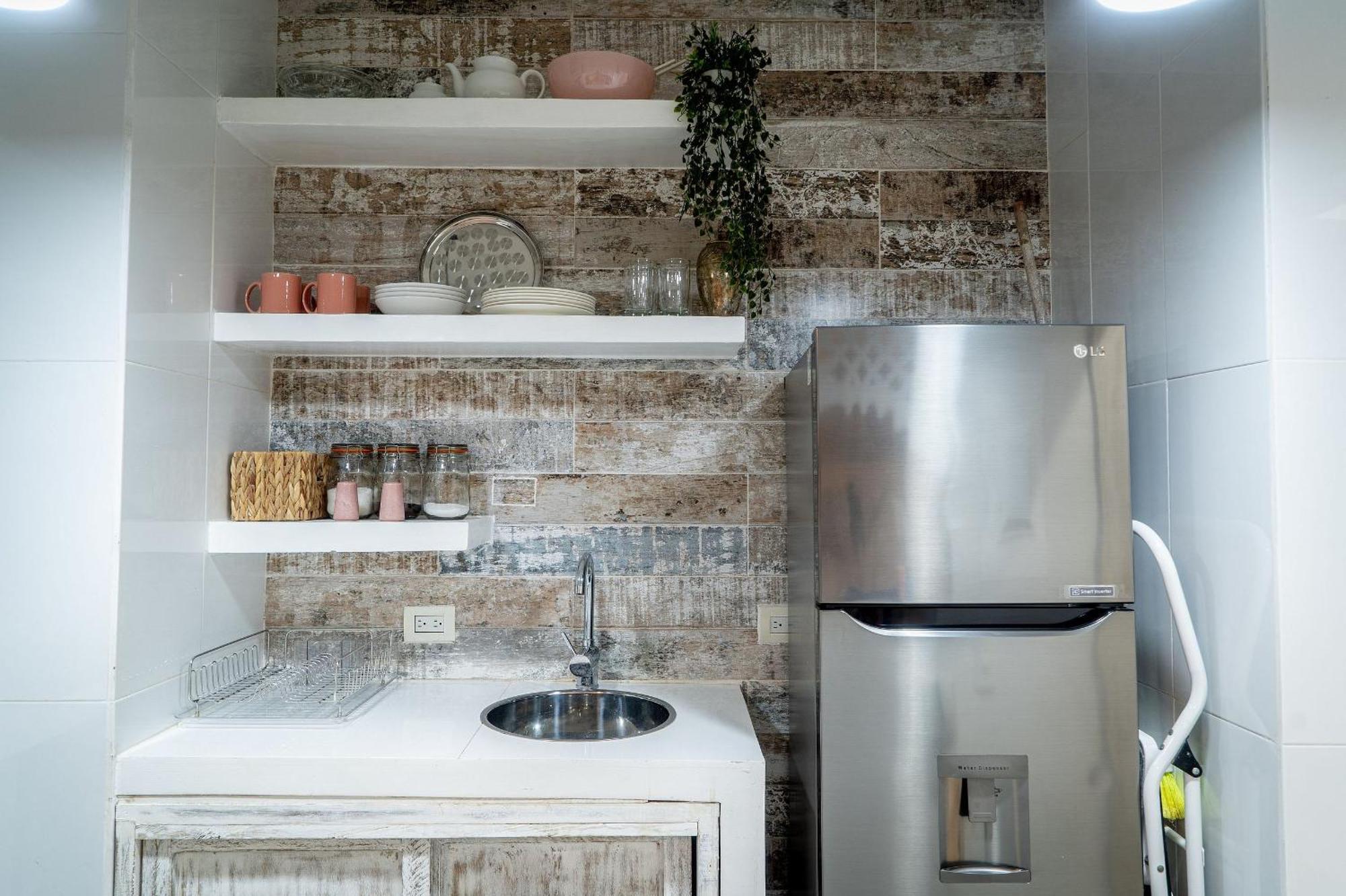 Edificio Ubicado En El Centro De La Ciudad Dentro De La Ciudad Amurallada Edificio Ayos *